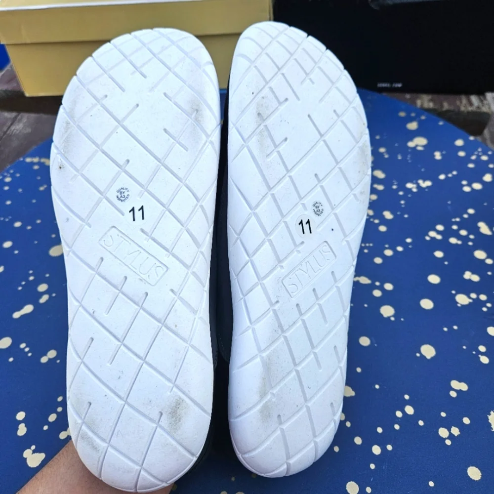 Stylus Layna Black Mules Women's Size 11 - Picture 12 of 12